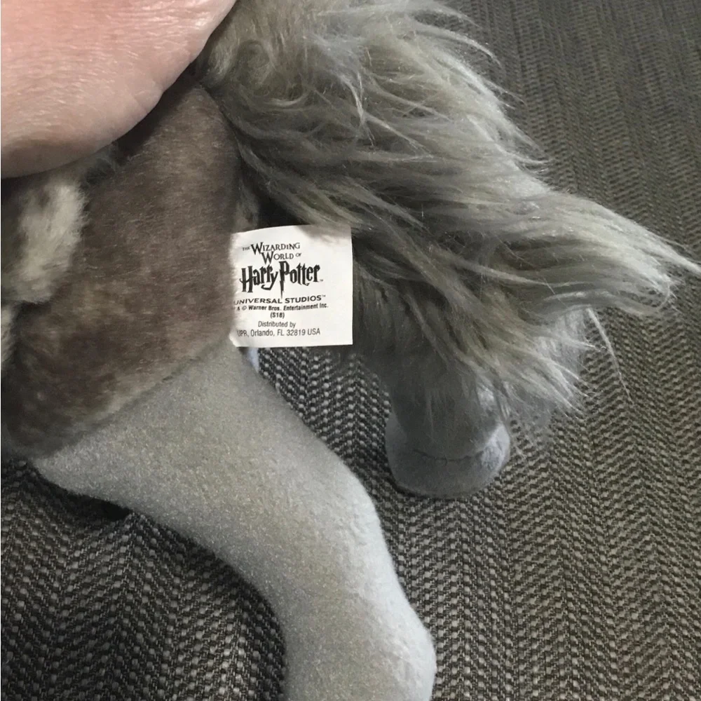 Harry Potter Creatures A Paper Scene Book NWOT & Buckbeak Plush